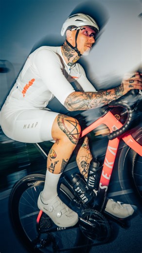 BIKE24 - Build Your Ride on Instagram: "Pure power, zero waste — The MAAP x QUOC M3 Pro is engineered for explosive efforts, WorldTour speed, and maximum control. All white. All in. 🤍 Falco is wearing the MAAP x QUOC M3 Pro Road Shoes in White, MAAP Team Evo Cargo Bib Shorts in White, MAAP Eclipse Pro Race Jersey in White, MAAP Division Mono Socks in White, MAAP Team Sleeveless Base Layer in White and the Oakley Sphera Slash Sunglasses in Matte Fog/Prizm Low Light. 🏎️ #MAAP #QUOC