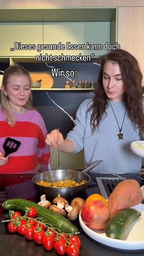 Foodpunk - dein individueller Ernährungsplan on Instagram: "Kennst du diesen Satz auch? „Also das gesunde Essen von dir… das kann doch nicht schmecken.“ 😄 Genau dagegen sind wir seit Tag 1 angetreten: Gesunde Ernährung muss nicht nur „funktionieren“ – sie muss verdammt lecker sein. Ja, wir achten auf Stoffwechsel-Logik: gute Nährstoffversorgung, ein stabiles Hunger-/Sättigungsgefühl, Blutzucker, Fettverbrennung – und am Ende darauf, dass du deine Ziele wirklich erreichst. Aber wenn es nicht sch
