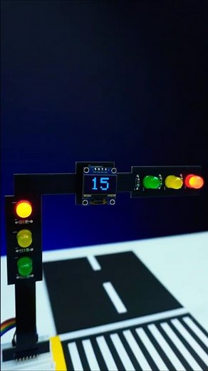 Traffic Light Using Arduino #arduino #arduinoproject #diy #jlcpcb ‪@JLCPCB‬