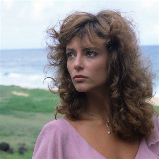 The Thorn Birds actress Rachel Ward, 68, supported by Sharon Stone, Sarah Jessica Parker after hurtful appearance comments