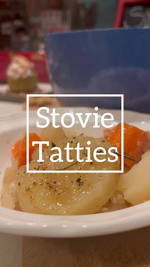 Traditional Scottish Stovie Tatties Recipe for Yuletide Celebrations