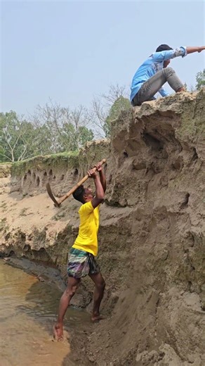 The riverbed was cut.999#comedy