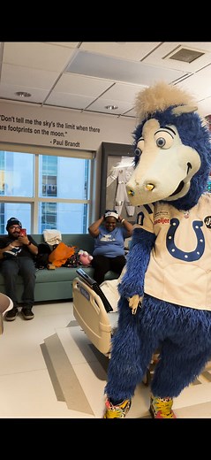 lol SURPRISE VISIT | surprise visit