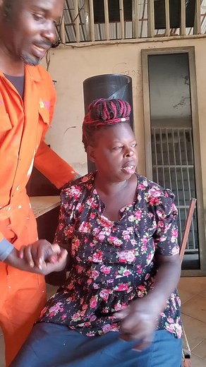 Demonstration between Technician and Student in Room