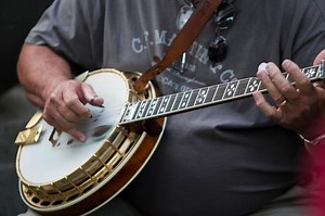 Bluegrass organizers move all weekend events indoors