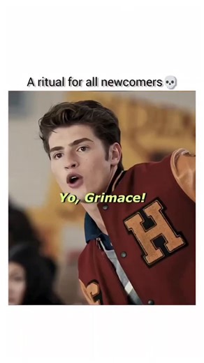 movie snippets on Instagram: "🎥Status Update (2018) Genre: Comedy, Fantasy, Romance Director: Scott Speer Starring: Ross Lynch, Olivia Holt, Courtney Eaton, Gregg Sulkin, Rob Riggle, John Michael Higgins ⸻ Summary Status Update follows Kyle Moore (Ross Lynch), a high school student struggling to fit in after his parents’ divorce and a rough move to a new town. His life takes a magical turn when he discovers a mysterious smartphone app that makes everything he posts online come true. At first, K