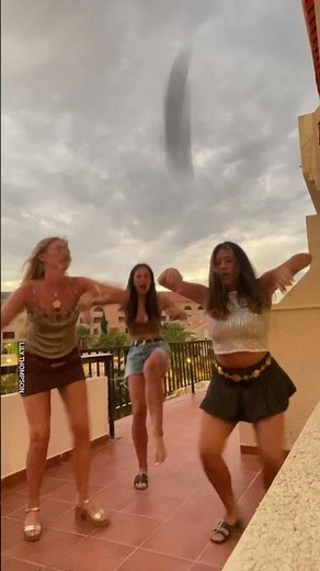 Shoe Goes Flying In Hilarious Dance Fail 😂
