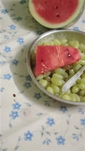 Dadi ke sath competition tarbuj khane ka#trending