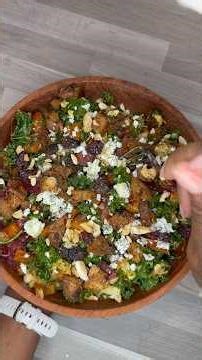 La salade de la joie 🥰 #kale #salade #recette #pourtoi