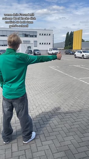 Taxi Taxi Opel Rocks … rockt #opel #leipzig #viral #taxi #genialsozial | AMZ Leipzig GmbH