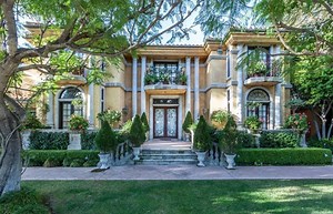 Inside Charlie Sheen’s $57,000 a month home