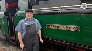 ‘RAILWAY 200’ – FR PLATINUM JUBILEE WEEKEND’ – ‘200 WHEELS ON THE COB’ UPDATE..! The build up to our highly anticipated ‘RAILWAY 200’: FR PLATINUM JUBILEE WEEKEND feat. ‘200 Wheels on the Cob’ (20th – 22nd of June 2025) continues with an update from our Operations Manager; Matt Ellis..! In the video below, Matt provides details on the Special Optional Extras that are available during the event… these are limited in numbers, so they’ll be sold to rover ticket holders only, on a first come, first 