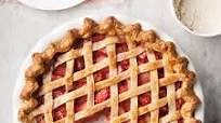 15 Strawberry Rhubarb Pie With Frozen Rhubarb And Fresh Strawberries - Selected Recipes