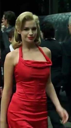 Woman in the red dress from The Matrix #shorts - Like & Subscribe 🙏