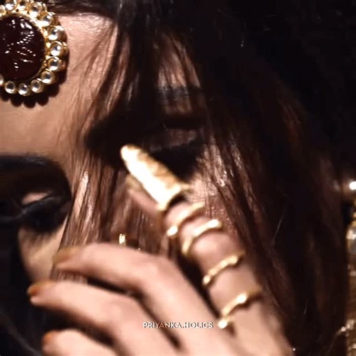 𝓟𝓪𝓻𝓲 💗 | Main a gayi hoon ! ❤️‍🔥🐍 @priyankachaharchoudhary 🔥 - #priyankachaharchoudhary #dusjunekiraatftpriyanka #bb19 #biggboss19 #ashnoorkaur... | Instagram