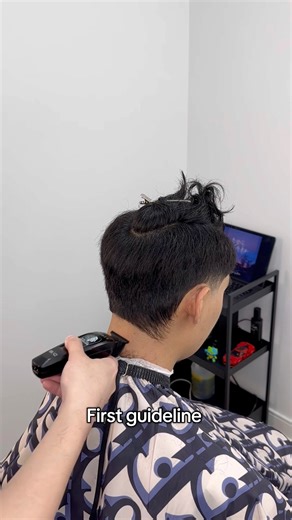 How to do a QUICK taper fade💨TUTORIAL‼️ #barber #learn #howto #taperfade #hairtutorial