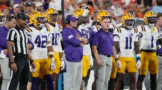 LSU football coach Brian Kelly reveals official injury report status for starting center vs. Florida