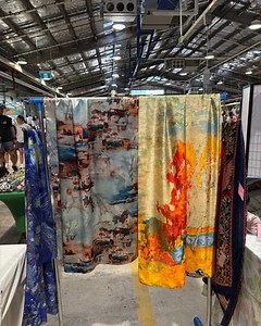 This is what supporting local looks like 💛 Every Sunday at the Old Bus Depot Markets, you’ll find artisans, makers, growers, doers and dreamers bringing their passion to life. From handmade goods to fresh local produce, it’s all about community, creativity and choosing local! Thanks for being part of it 🥰 | Old Bus Depot Markets