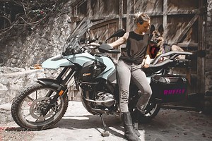 Motorcycle Dog Carrier Harness for Riding Safely Together