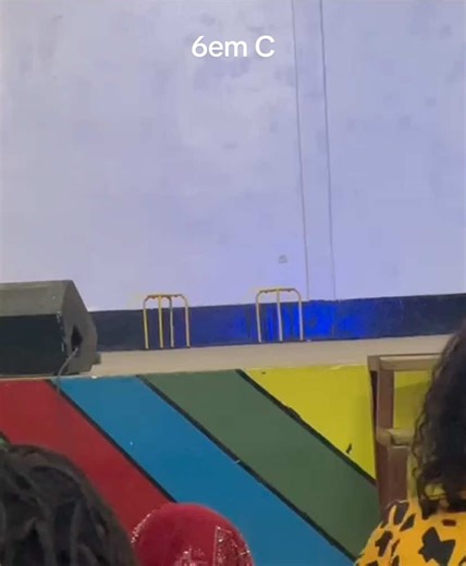 Vidéos de LES CRACKS ENGLIH CLUB 🩷💙 (@les.cracks8) avec son original - LES CRACKS ENGLIH CLUB 🩷💙