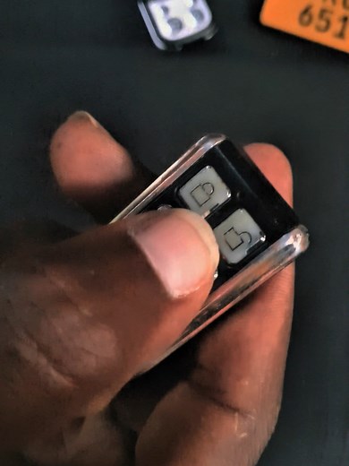 Duplicar el control remoto de tu vehículo