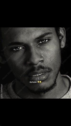 mike you are so messed up for saying that to someone that just came out to you 😭😭😭😭 #willbyers #mikewheeler #strangerthings #byler #strangerthings5