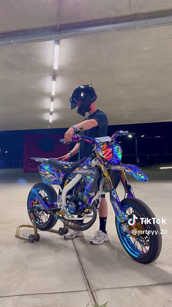 Exploring the World of 2-Stroke Engines with Alien Arts