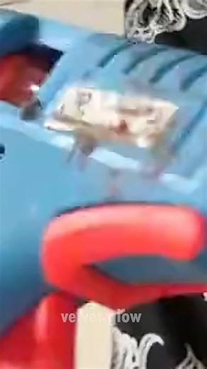 DIY Flower Gloves from Socks: Cozy Fall Craft