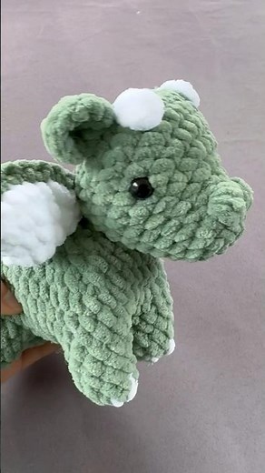 Crocheting a Dragon! 🐲🐉 #shorts
