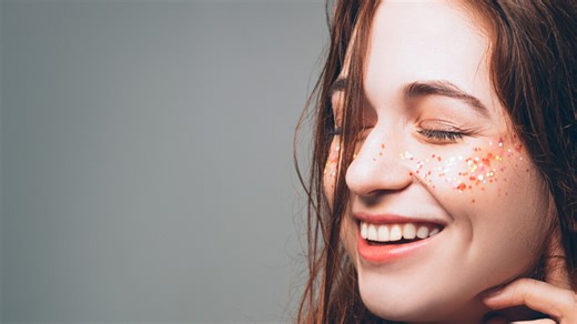 10 Easy Festival and Concert Makeup Looks to Inspire Your Outings