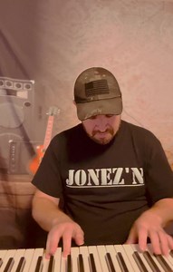 83K views · 2.8K reactions | Sweet Dreams (Patsy Cline) instrumental. | Travis Mobley | Facebook