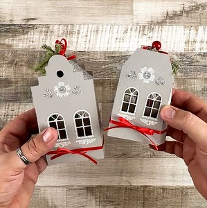 These Christmas paper houses will give you plenty of creative inspiration!! ❄️🏠 | Siser