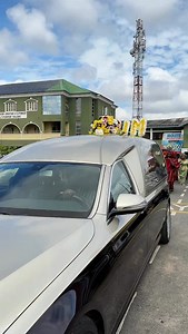 OOVA goes home 🕊️ Rest On Mummy Event @regal_concepts Decorator @sarmmie_infinitydecor Photographer @gbenga_smith Videographer @bafunshofilms Catering @mikeandmaryscatering Funeral band @tosfunerals Canapés @bankyloolasmobile @bankyloolascuisine Content Creator @thee.lens_guyy #sleepwell #songsofservice #nightoftributes #eventplanner #eventplannerinibadan | Regal Concepts