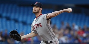 Red Sox ace sets Sale, clips Jays' wings