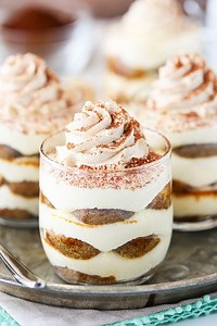 These Cute Little Tiramisu Trifles are Insanely Good