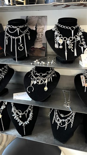 SLÓVE SPACE on Instagram: "@slove.space"