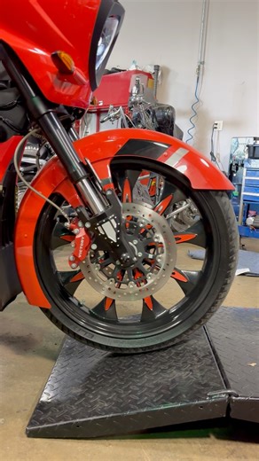 145K views · 1.1K reactions | 2017 Victory MagnumService check up #victorymotorcycles #victorymagnum | Cosmo's Indian Motorcycle | Facebook