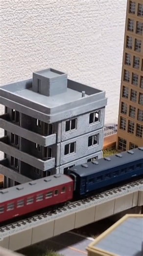 Ｚゲージ走行動画 ショートVersion No.304 新旧混結 50系レッドトレインと旧型客車