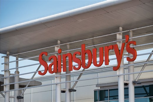 Tu £16 longer length shorts ‘combine tailored and summer styles’ for an office look that’s both smart and on trend - Netmums