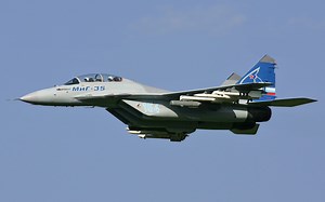 米格－35飞行展示