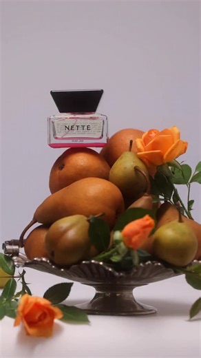 NETTE on Instagram: "Your signature scent for every holiday soirée, now on sale for 20% off at @sephora! Use code SAVEGIFTS to stock up on gifts for everyone on your list (including yourself, ofc). Bright Japanese pear, Bulgarian rose, and dab of raspberry pulp make for the ultimate fruity floral perfume that never fails to elicit a flirtatious compliment or two. Tap the link in our bio to add this @allure Best of Beauty 2024 award-winner to your fragrance wardrobe."