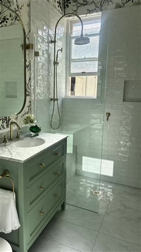 Refined Bathroom Design Trends in 2025