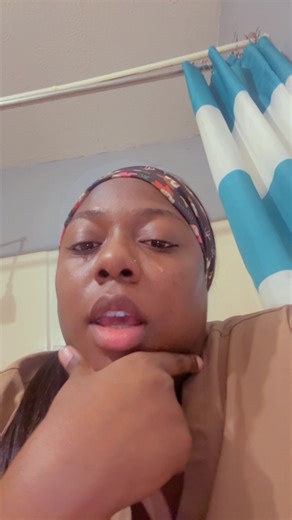 Grandma's Tears: A Heartfelt Moment