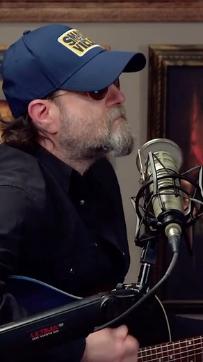 1.2M views · 7.4K reactions | It’s Friday! Here’s a message to your boss from @seguratom @thechristinap and myself! | Wheeler Walker, Jr. | Facebook