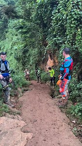 Memorable Tour on Ho Chi Minh trail with Dan & Aussie friends 😂👍 #motorbiketourexpert | 𝗩𝗶𝗲𝘁𝗻𝗮𝗺 𝗠𝗼𝘁𝗼𝗿𝗯𝗶𝗸𝗲 𝗧𝗼𝘂𝗿 𝗘𝘅𝗽𝗲𝗿𝘁