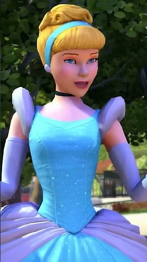 Meeting Disney Princess Cinderella in Disneyland #shorts #cinderella #disneyprincess