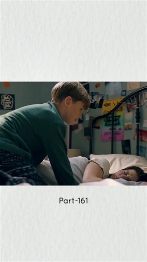 𝗧𝗿𝗲𝗻𝗱𝘆_𝗮𝗿𝗼𝘂𝗻𝗱 on Instagram: "日本利用压电瓷砖将脚步转化为电能。这些瓷砖捕捉来自你脚步的动能。当你行走时，你的重量和动作会对瓷砖产生压力。瓷砖会轻微弯曲，从而产生机械应力。瓷砖内部的压电材料将这种应力转化为电能。每一步都会产生少量电荷，而数百万步结合在一起就能产生足够的电力来驱动LED灯、数字显示屏和传感器。在像涩谷车站这样繁忙的地方，每天大约有240万个脚步为这一系统作出贡献。 这些电能可以被储存或立即使用，从而减少对传统电力来源的依赖，并支持可持续的城市基础设施。 这种方法将日常运动转化为实用的可再生能源 #日本#知识#事实你知道吗推荐科技创新历史技术实验热门"