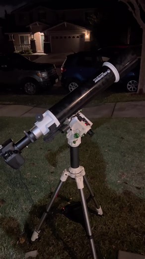 Exploring the Orion Nebula with Celestron OMNI AZ 102