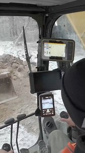 Trimble Siteworks Machine Guidance enables CR Tandberg Inc. to lower costs and win more bids. Learn more: https://bit.ly/4fvhjmY SITECH Northeast | Trimble Geospatial and Civil Construction