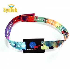 [Hot Item] Custom Concert Festival NFC Fabric Wristband with Plastic Buckle